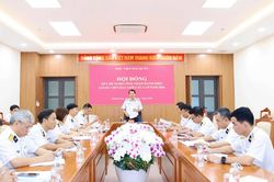 Học viện Hải qu&acirc;n x&eacute;t, đề nghị c&ocirc;ng nhận danh hiệu Giảng vi&ecirc;n dạy giỏi c&aacute;c cấp