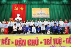 X&atilde; Ninh Phước ra mắt m&ocirc; h&igrave;nh 'H&ograve;m thư điện tử số ẩn danh'