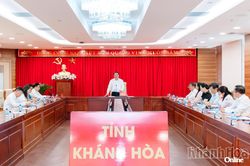 Thường trực Tỉnh ủy Kh&aacute;nh H&ograve;a giao ban c&ocirc;ng t&aacute;c qu&yacute; II/2026 với c&aacute;c cơ quan tham mưu, gi&uacute;p việc của Tỉnh ủy
