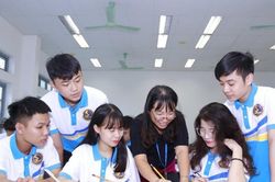 Một số trường đại học c&ocirc;ng bố điểm s&agrave;n 15-22 điểm