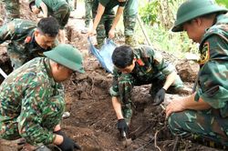 Lào Cai là một trong những địa phương trọng điểm cần tập trung cao độ giải mã dữ liệu mộ liệt sĩ tập thể