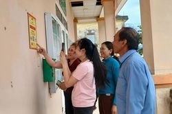 Cầu nối giữa ý Đảng, lòng dân