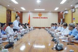 Ph&aacute;t triển sản phẩm t&agrave;u du lịch Phong Nha-Huế