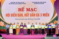 Tuyên Quang giành 4 huy chương tại Hội diễn đàn, hát dân ca 3 miền toàn quốc