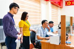 Kiểm tra công vụ tại xã Phủ Thông và Phong Quang