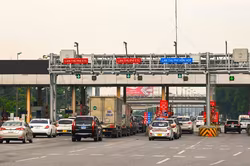 Ngăn trục lợi chính sách miễn giảm phí dự án BOT đường bộ