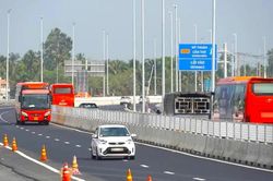 Xe được chạy tối đa 80km/h trên cao tốc Mỹ Thuận - Cần Thơ