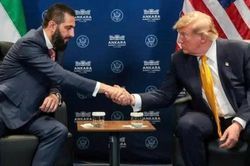 Tổng thống Trump quyết định đưa Syria khỏi danh s&aacute;ch t&agrave;i trợ khủng bố