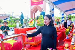 Truy điệu v&agrave; an t&aacute;ng 235 h&agrave;i cốt liệt sĩ tại Nghĩa trang Liệt sĩ Dốc B&agrave; Đắc