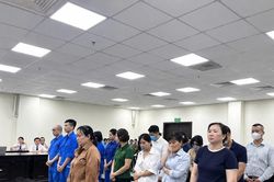 Cựu Phó trưởng Phòng Sở Y tế Hà Nội nhận hơn 1,3 tỷ đồng vì 'nể anh em'