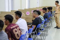 Giấy ph&eacute;p l&aacute;i xe &ocirc; t&ocirc; qu&aacute; hạn dưới 30 ng&agrave;y kh&ocirc;ng phải thi lại l&yacute; thuyết