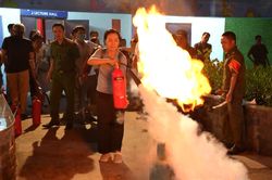 Trang bị kỹ năng phòng cháy cho người dân