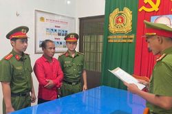 Thi hành Lệnh giữ người trong trường hợp khẩn cấp với Ngô Văn Mười Hai SN 1986