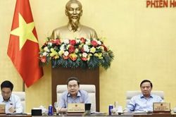 Tạo h&agrave;nh lang ph&aacute;p l&yacute; bảo vệ c&aacute;n bộ năng động s&aacute;ng tạo, d&aacute;m nghĩ, d&aacute;m l&agrave;m, v&igrave; lợi &iacute;ch chung