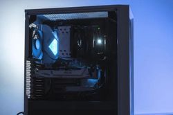 Thiếu hụt bộ nhớ RAM khiến doanh số PC toàn cầu giảm lần đầu sau hai năm