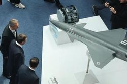 Ukraine dùng máy bay không người lái thay đổi chiến tranh