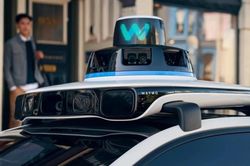 Waymo mở rộng xe tự l&aacute;i ho&agrave;n to&agrave;n tại bốn th&agrave;nh phố Mỹ