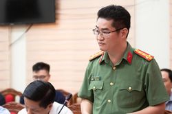 Vụ hơn 140 điểm 10 môn Toán: Giáo viên vào phòng thi hướng dẫn thí sinh làm bài