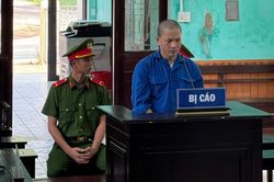 Người bẻ g&atilde;y bảo vật quốc gia 'Ngai vua triều Nguyễn' lĩnh 3 năm 6 th&aacute;ng t&ugrave;