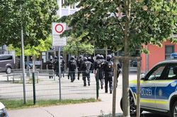 Tấn công bằng dao tại trường học ở bang Bavaria, Đức, ít nhất hai người bị thương