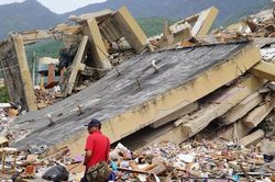 Số nạn nhân thiệt mạng do động đất tại Venezuela tăng lên 3.811 người