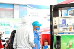 Gi&aacute; xăng giảm, dầu diesel tăng trong kỳ điều h&agrave;nh ng&agrave;y 9-7