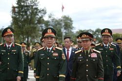 Bắt đầu c&aacute;c hoạt động giao lưu hữu nghị quốc ph&ograve;ng bi&ecirc;n giới Việt Nam - L&agrave;o lần thứ 3 tại L&agrave;o