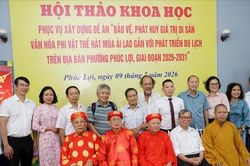 Phường Phúc Lợi: Hiến kế và phát huy giá trị di sản hát múa Ải Lao