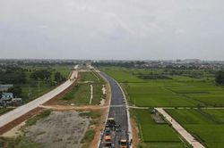 Cục Đường bộ Việt Nam yêu cầu tăng tốc tiến độ Vành đai 4 - Vùng Thủ đô