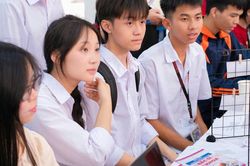 Lộ diện những trường đầu tiên công bố điểm sàn lĩnh vực sức khỏe