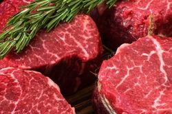 Bổ sung protein sai cách ảnh hưởng thế nào đến gan, thận, tim mạch và hệ tiêu hóa?