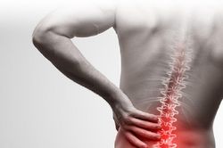 Thoát vị đĩa đệm L4-L5: Những thói quen sinh hoạt làm tăng nguy cơ mắc bệnh