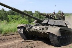 Nga tìm ra bản nâng cấp đặc biệt khiến xe tăng T-80 không phải sử dụng động cơ Kharkiv