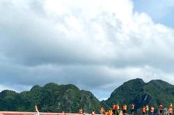 Quảng Ninh: T&igrave;m thấy nạn nh&acirc;n cuối c&ugrave;ng trong vụ lật t&agrave;u ở V&acirc;n Đồn
