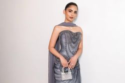 Ái nữ tỷ phú giàu nhất Ấn Độ xách túi Hermès siêu hiếm