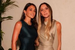 Vợ Messi chung khung hình với vợ David Beckham