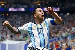 Messi đi bộ hơn 4 km mỗi trận ở World Cup