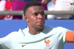 Mbappe lập h&agrave;ng loạt kỷ lục sau chiến thắng của tuyển Ph&aacute;p trước Morocco