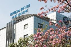Điểm sàn Trường Đại học Luật thành phố Hồ Chí Minh 2026
