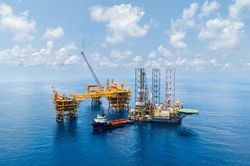 Petrovietnam đạt doanh thu hơn 734 ngh&igrave;n tỷ đồng
