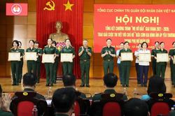 Tiếp tục triển khai Chương trình 'Mẹ đỡ đầu' bằng nhiều hình thức đa dạng, phong phú