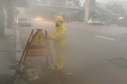 Hà Nội: Mưa lớn gây ngập một số tuyến phố, nước rút nhanh
