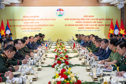 Hội đàm giữa đoàn đại biểu cấp cao Bộ Quốc phòng hai nước Việt Nam - Lào