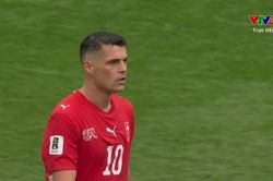 Granit Xhaka: 'Được chơi bóng cùng thời Messi, Ronaldo là đặc ân lớn lao'