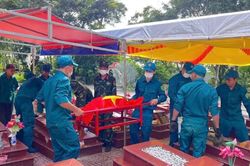 Lâm Đồng tập trung lấy mẫu danh tính phần mộ liệt sĩ chưa biết tên