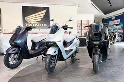 Hơn 172.000 xe máy và 2.002 ôtô đến tay khách Việt tháng 6/2026