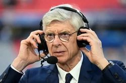Bóng đá châu Á 'quá sức' ở sân chơi World Cup?