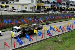 Malaysia: Xu hướng cạnh tranh trước thềm Tổng tuyển cử