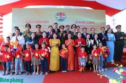 Đoàn đại biểu cấp cao Bộ Quốc phòng hai nước Việt Nam - Lào dự Lễ khởi công Trường Mầm non Thanh Hà