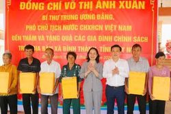 Phó Chủ tịch nước Võ Thị Ánh Xuân tri ân người có công tại Tây Ninh